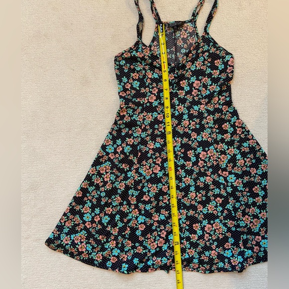 Topshop stretchy flower dress US 2 - Picture 3 of 5